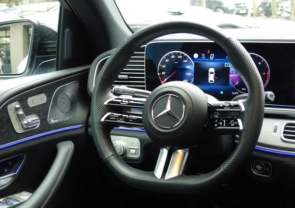 Mercedes-Benz GLE cena 468900 przebieg: 6000, rok produkcji 2023 z Wieliczka małe 781